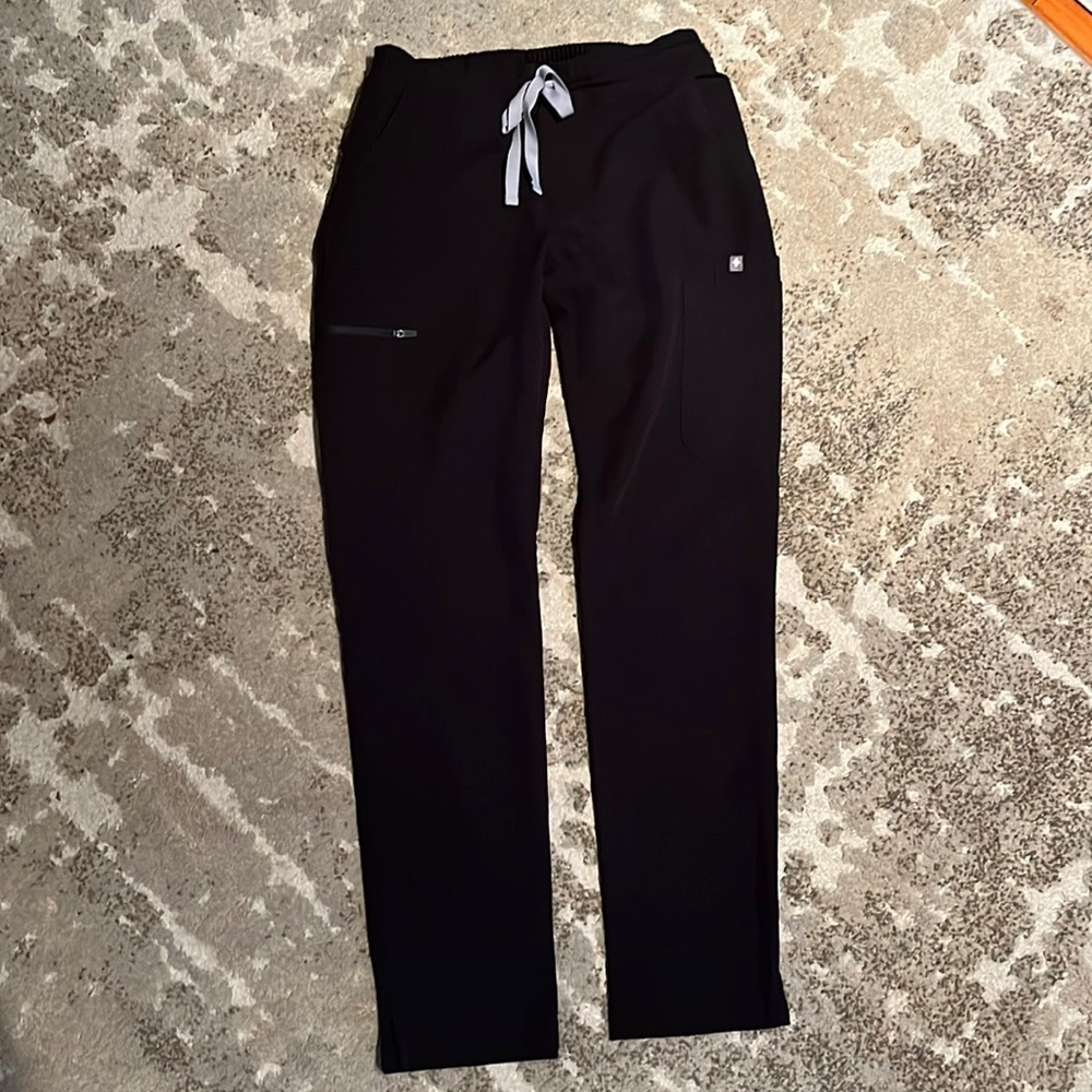 Figs Yola skinny scrub pants XS black